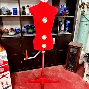 Red Adjustable Dress Form S/M